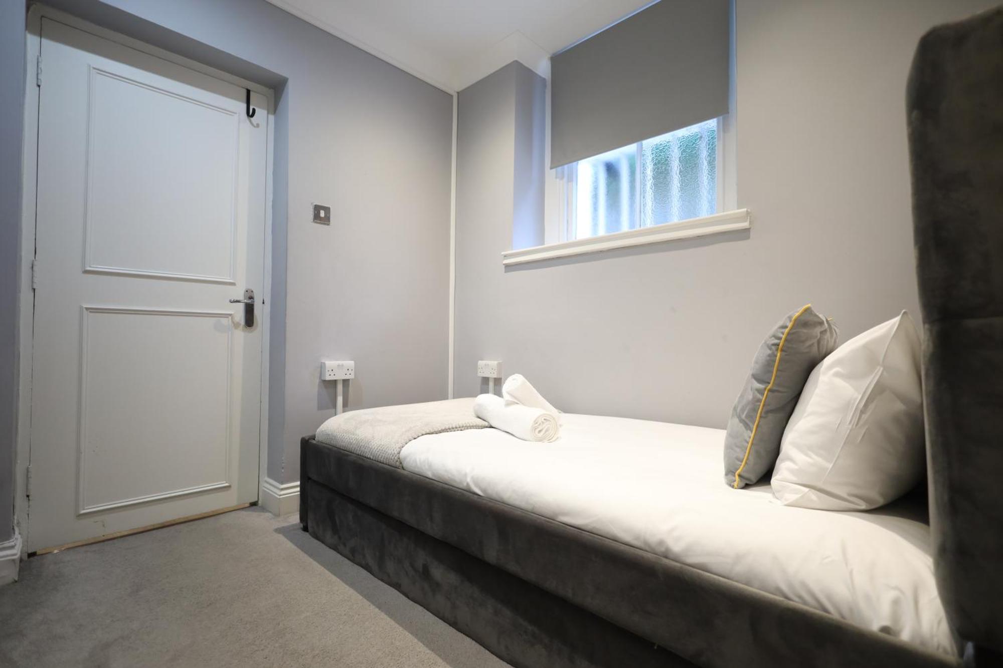 Lovely 3br Garden L Abbey Road, Apartamento