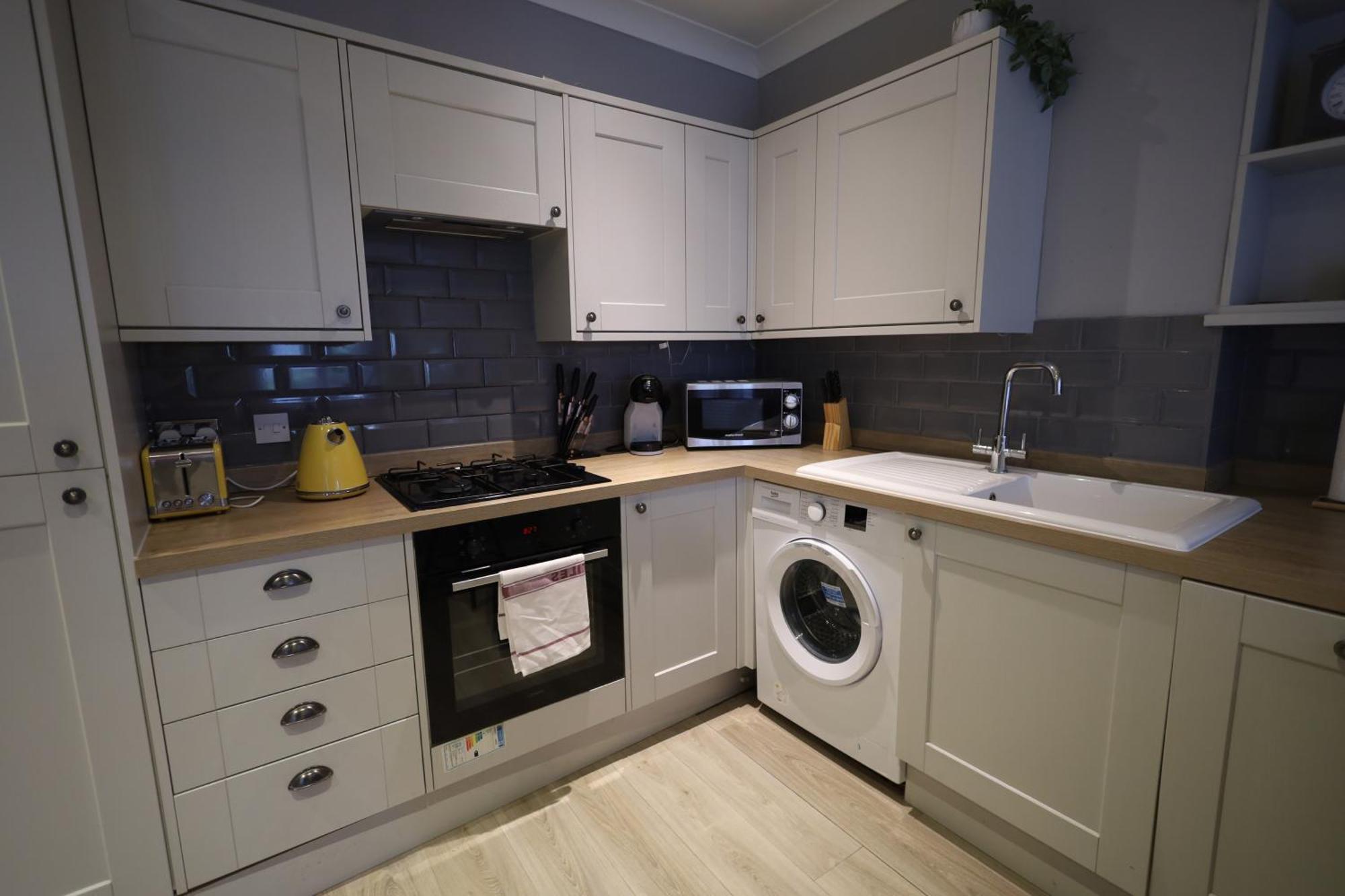 Apartamento Lovely 3br Garden L Abbey Road, *